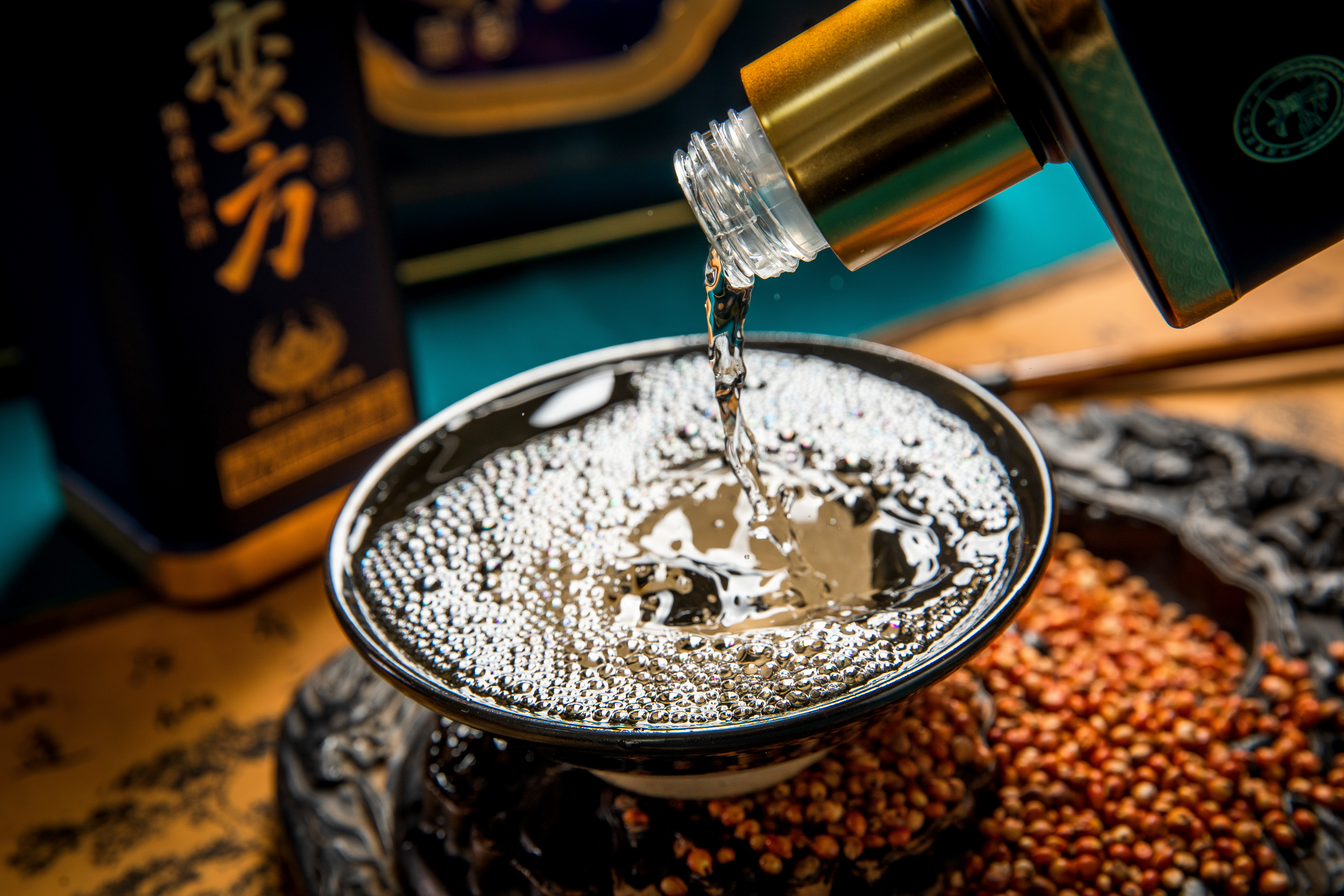 从历史的角度解析什么酒属于酱香型白酒